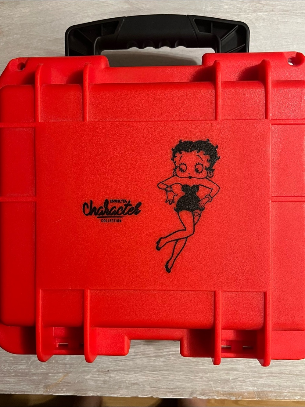 Invicta Impact Hard Red Betty Boop Dive Storage Collector Case See Notes